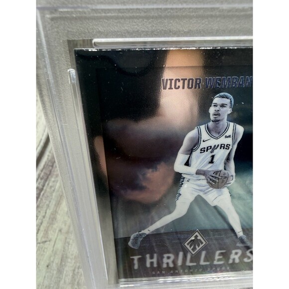 2023 PHOENIX VICTOR WEMBANYAMA THRILLERS #2 PSA  8 Nm/ Mt Spurs Rc - Picture 4 of 10